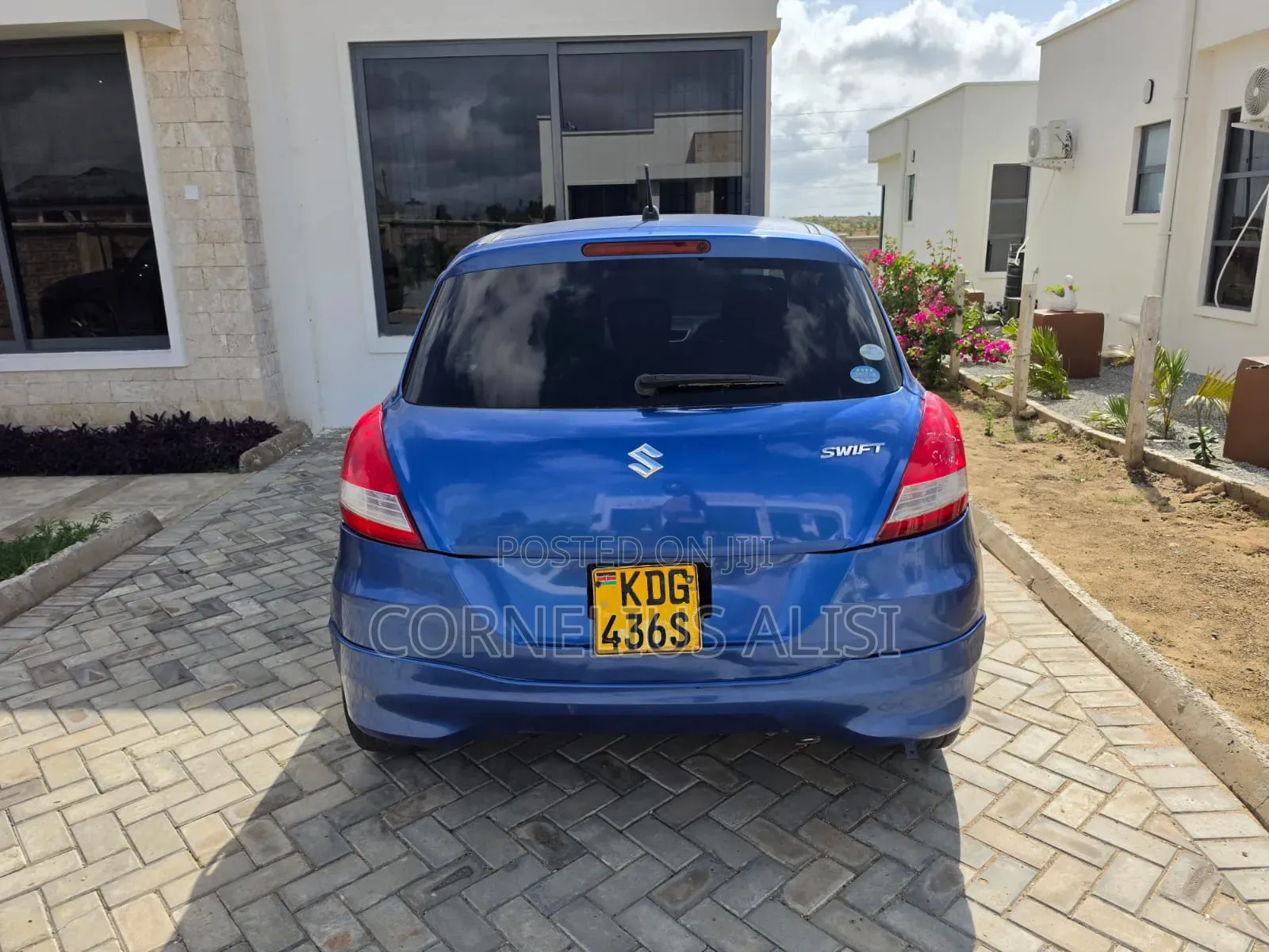 Suzuki Swift 2015 Blue