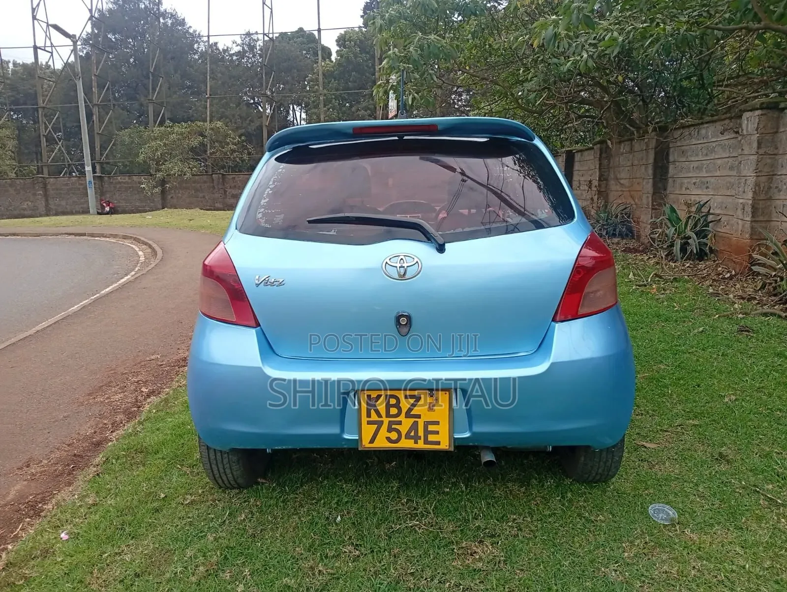 Toyota Vitz 2007 Blue