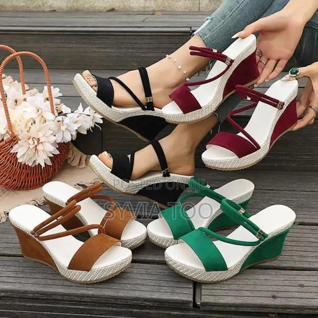 Ladies Cute Open Wedges