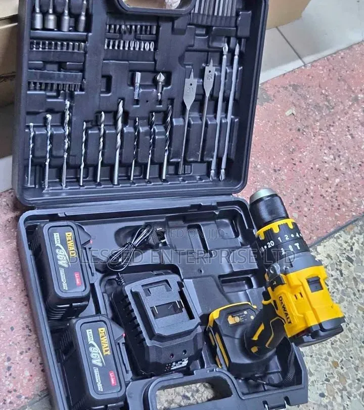 Back in Stock DeWalt Cordless Brushless Drill Set Machine/Brushless