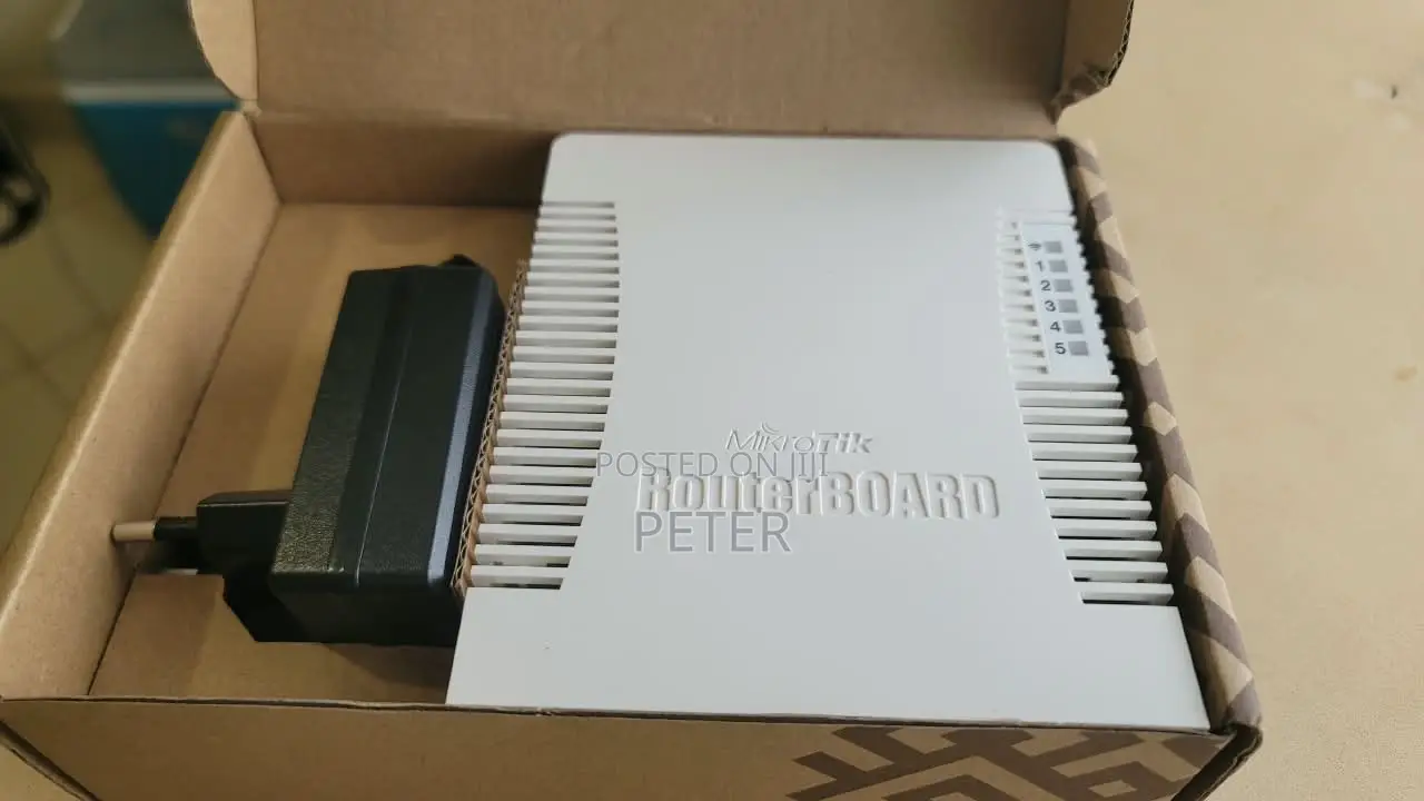 MikroTik RouterBOARD RB951Ui-2HnD Wireless Router + PoE