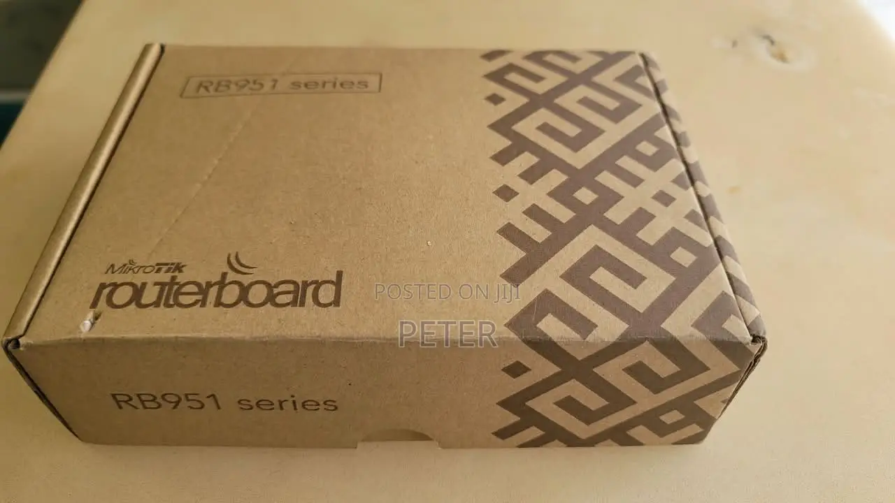 MikroTik RouterBOARD RB951Ui-2HnD Wireless Router + PoE