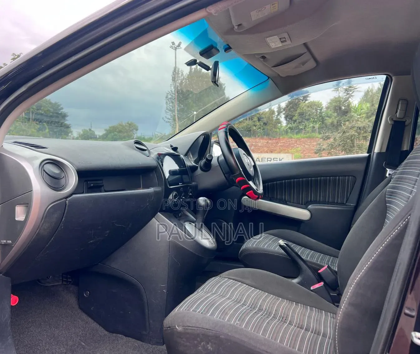 Mazda Demio 2012
