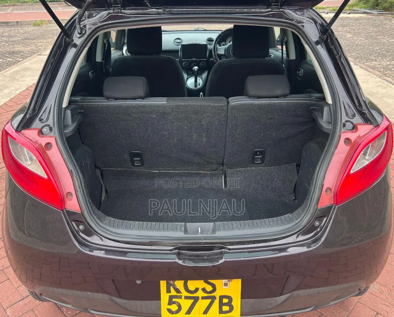 Mazda Demio 2012