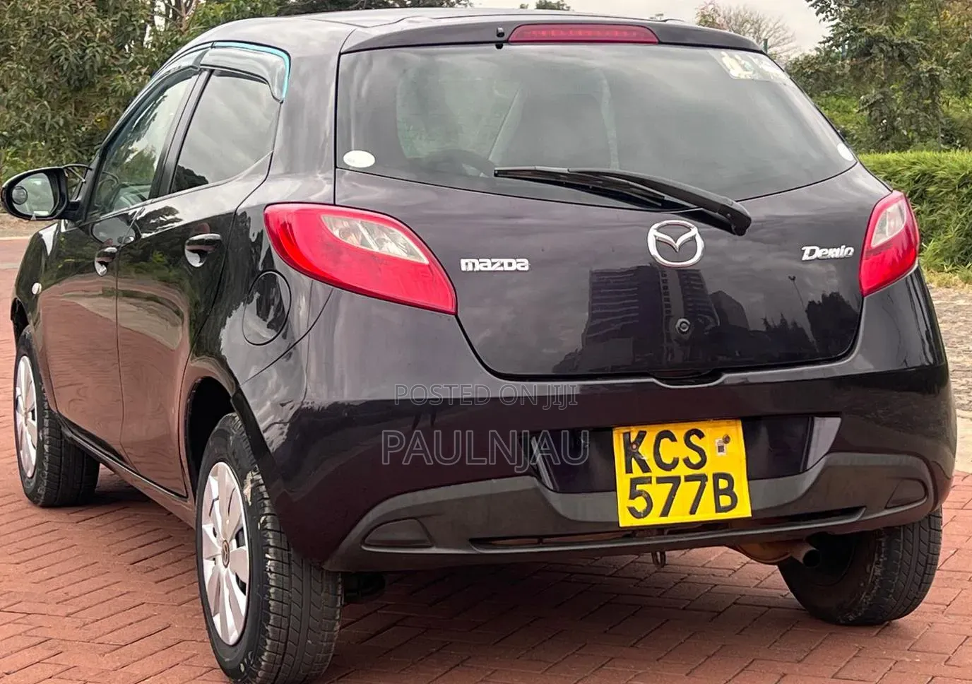 Mazda Demio 2012