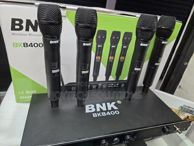 🎤 BNK BK8400 Professional Wireless Microphone – 4 Channel System