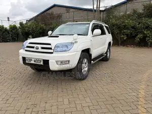 Toyota Hilux Surf 3.0DT 2003 White