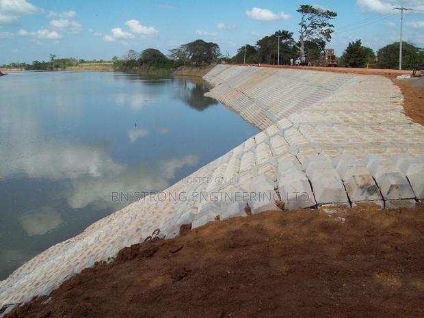 Dam Construction - thumbnail 3