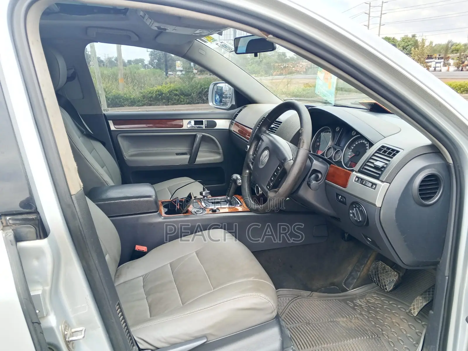 Volkswagen Touareg 2006 Silver