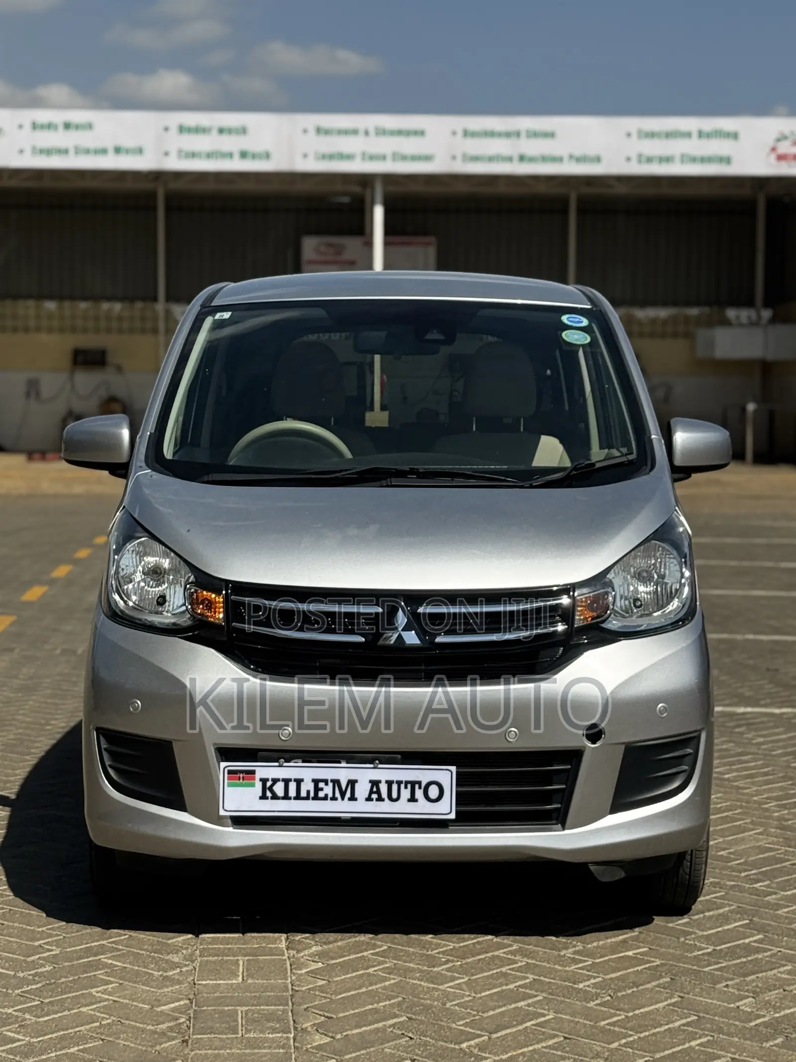 Mitsubishi EK Wagon 660 FWD 2019 Silver