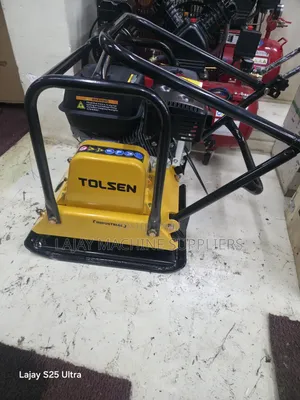 Tolsen Industrial Gasoline Plate Compactor 90kg