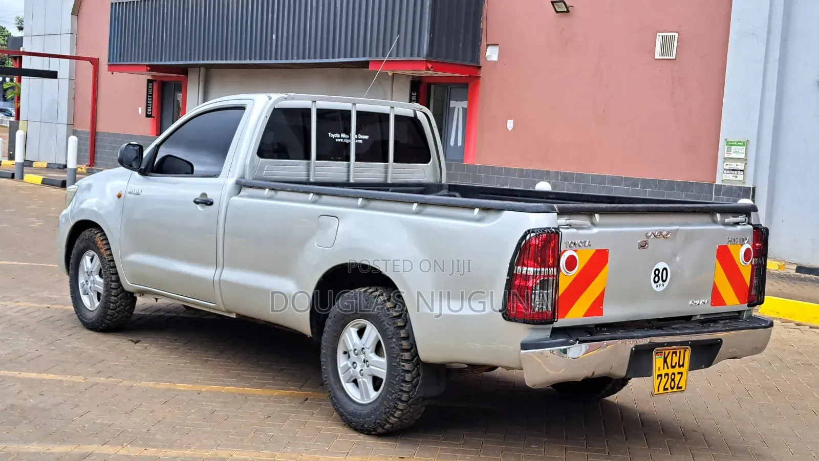 Toyota Hilux 2.5 D-4D SRX 2012 Silver