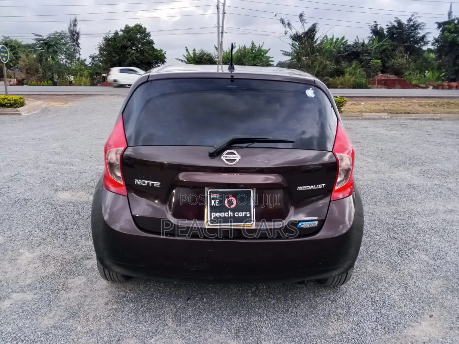 Nissan Note 2016 Brown