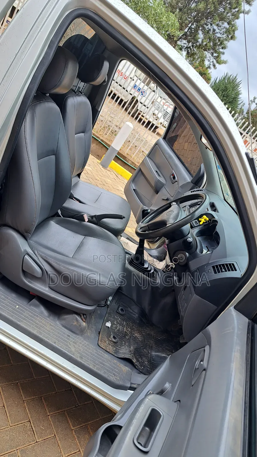 Toyota Hilux 2.5 D-4D SRX 2012 Silver