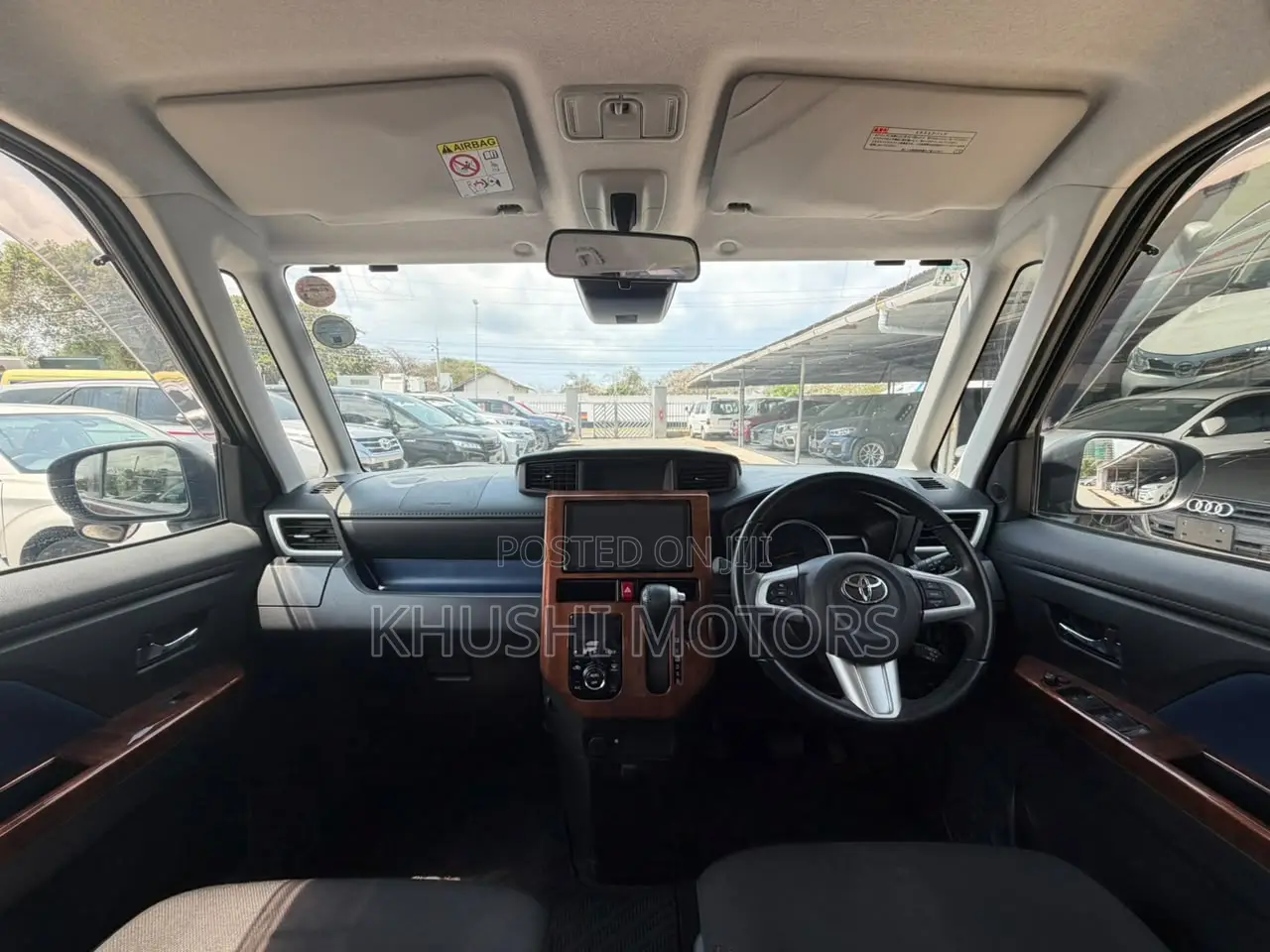 Toyota Roomy 2019 Brown