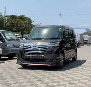 Toyota Roomy 2019 Brown