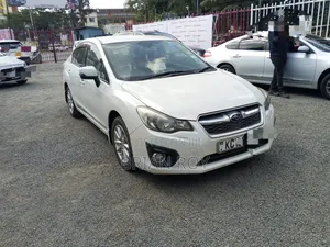 Subaru 1600 2012 White