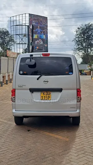 Nissan NV200 2019 Grey