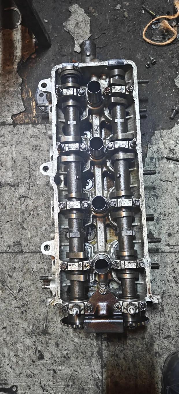 Suzuki Escudo J20a Complete Cylinder Head Sensor Type