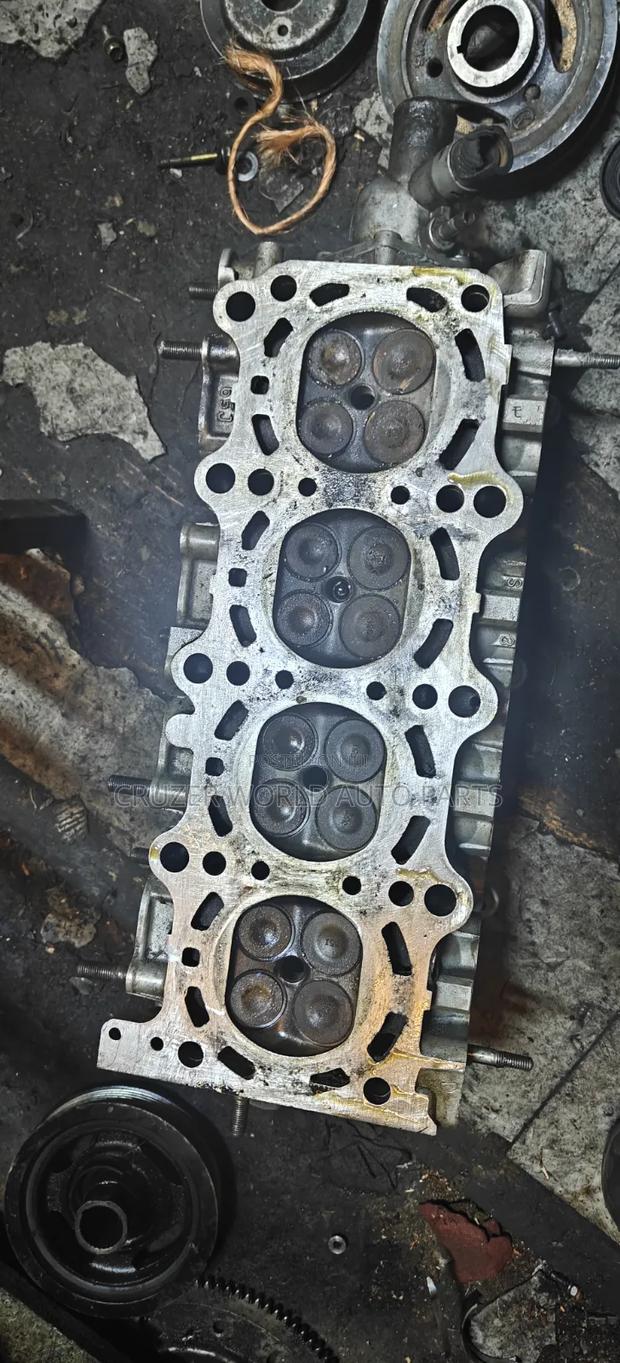 Suzuki Escudo J20a Complete Cylinder Head Sensor Type - thumbnail 3