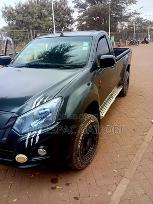 Isuzu D-MAX 2023 Black
