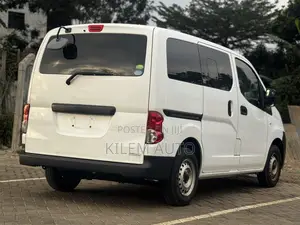 Nissan NV200 2019 White