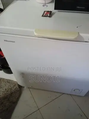 Hisense Chest Freezer 142L - Fast Freezing - Clean - Working Perfectly