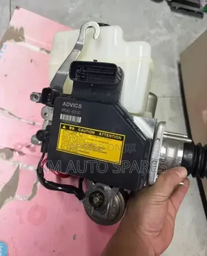 Toyota Land Cruiser Prado J120, J150 Abs Brake Booster/Master Cylinder