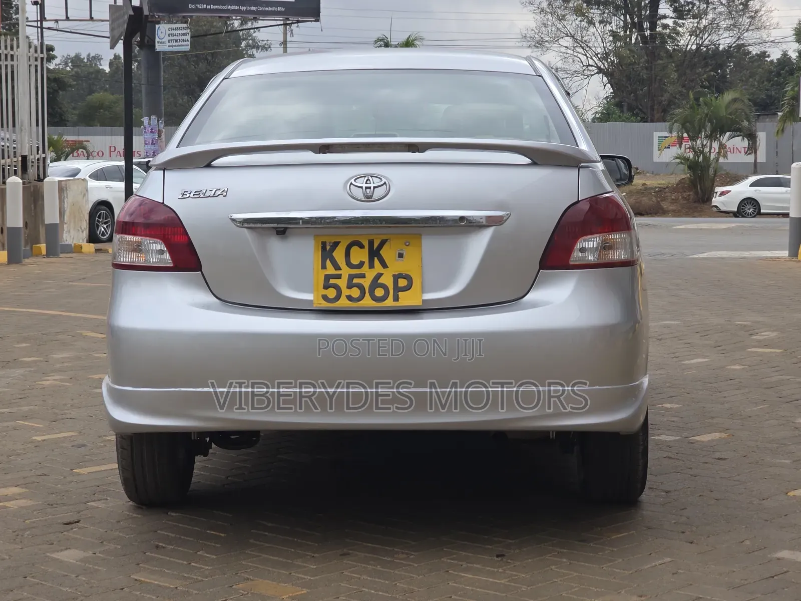 Toyota Belta 2009 Silver