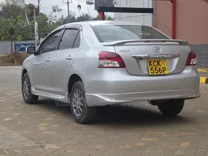 Toyota Belta 2009 Silver