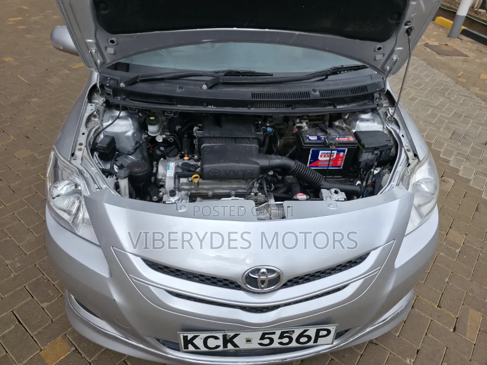 Toyota Belta 2009 Silver
