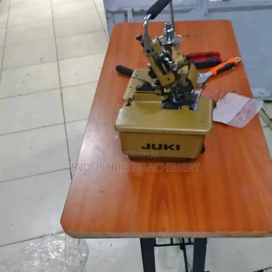 Original Overlock Machine Juki