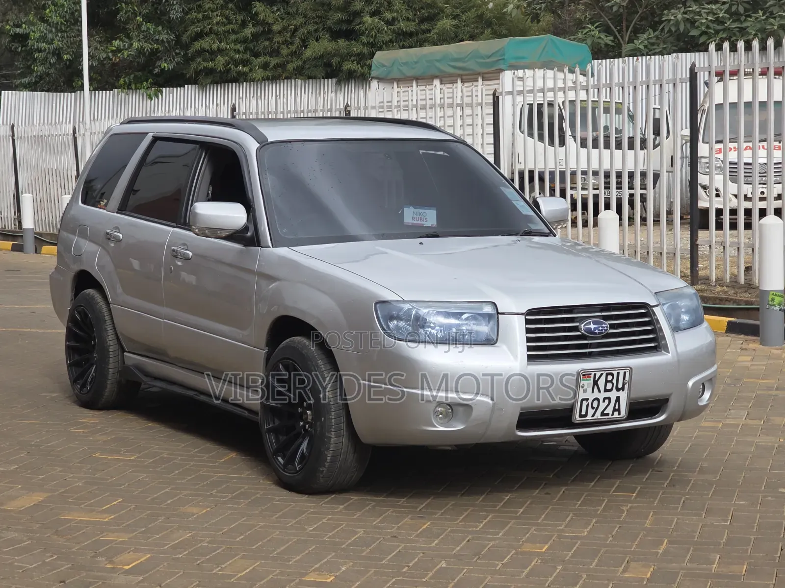 Subaru Forester 2005 Silver