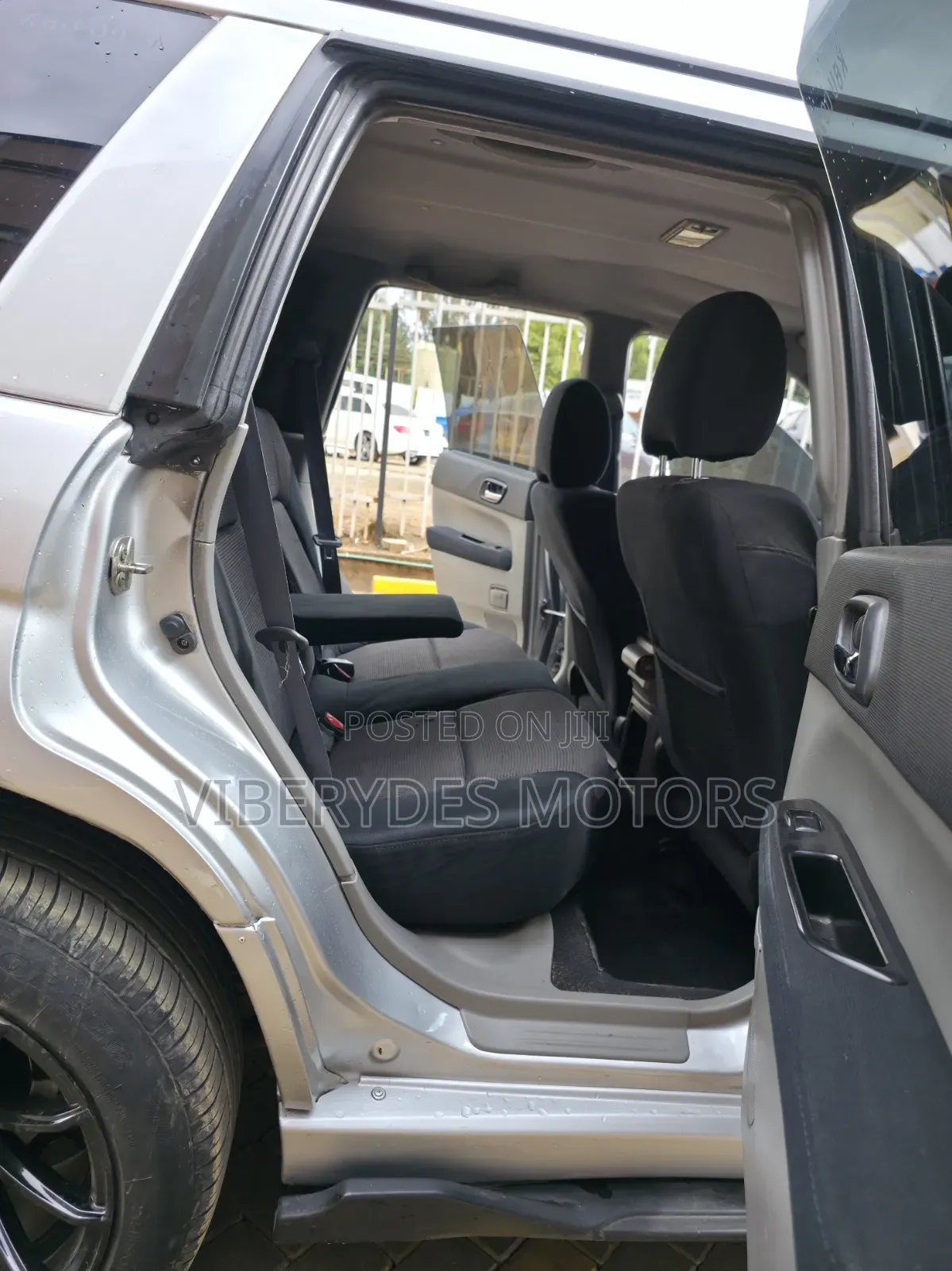 Subaru Forester 2005 Silver