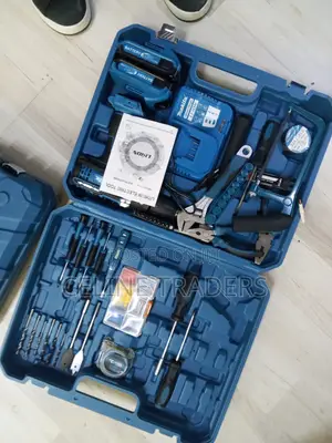 Makita Cordless Power Tool Hand Tool Kit