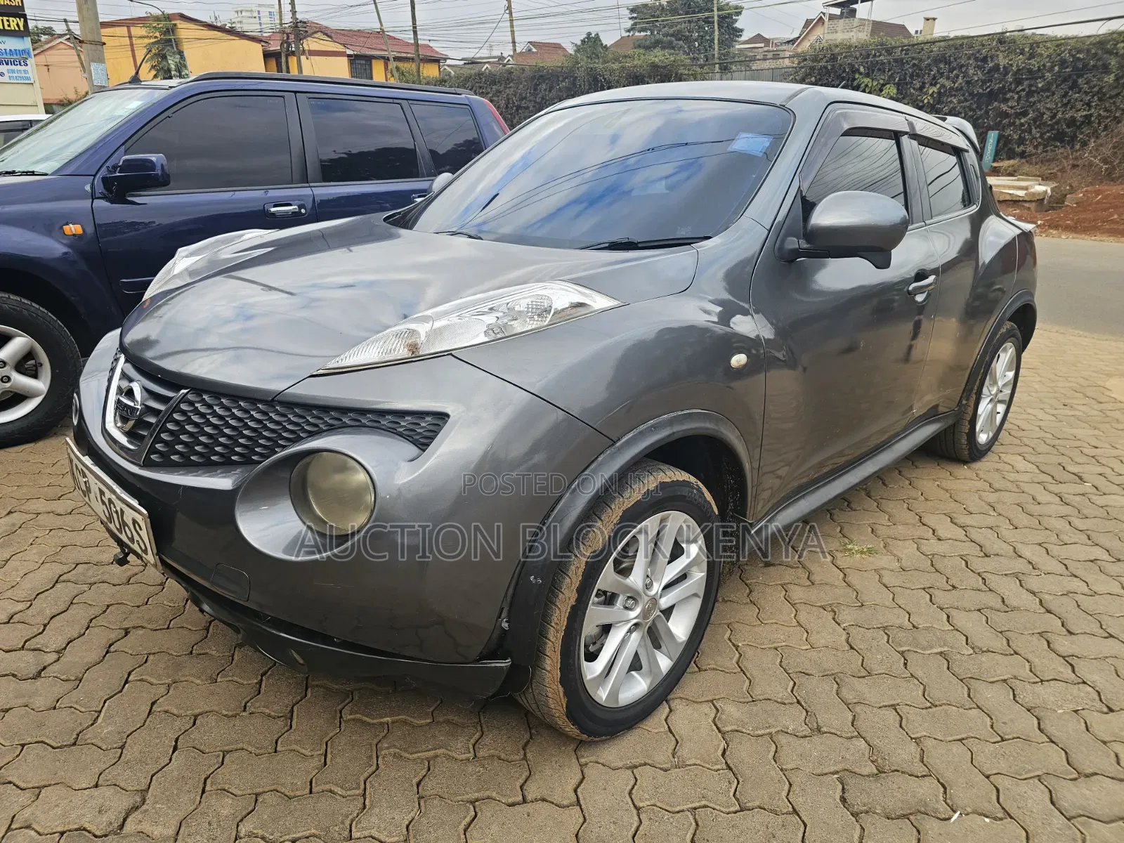 Nissan Juke 2011 Gray
