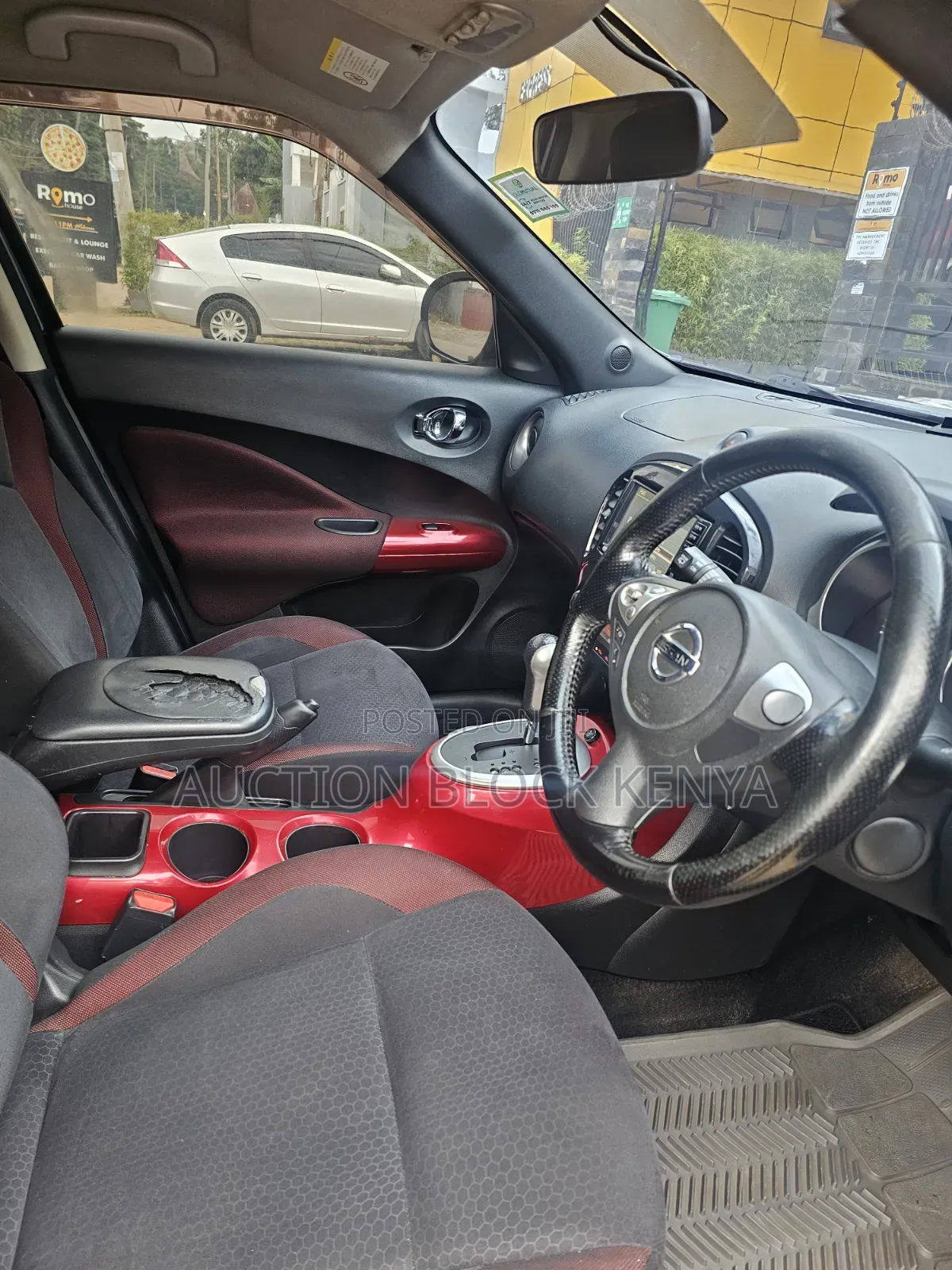 Nissan Juke 2011 Gray