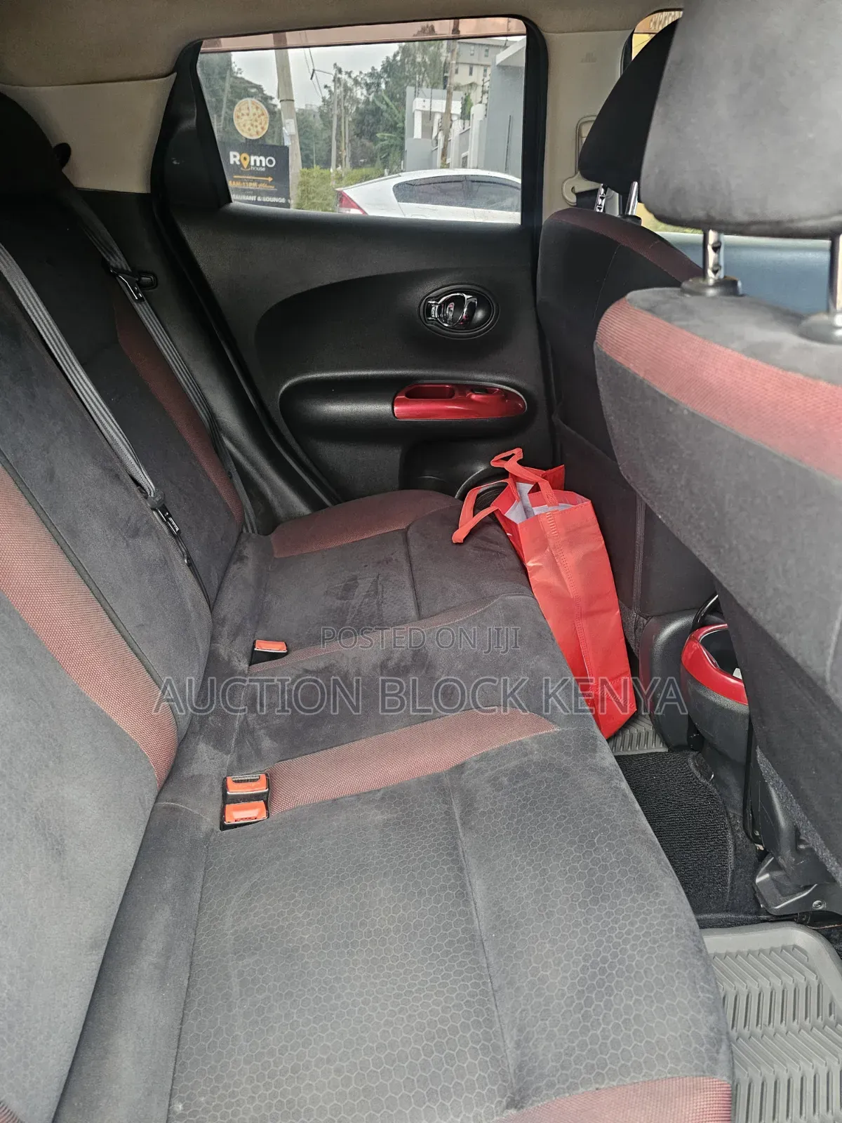 Nissan Juke 2011 Gray