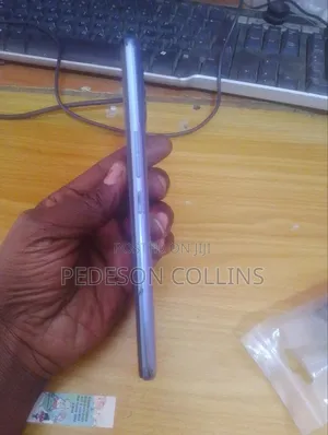 Tecno Camon 18i 128 GB Blue