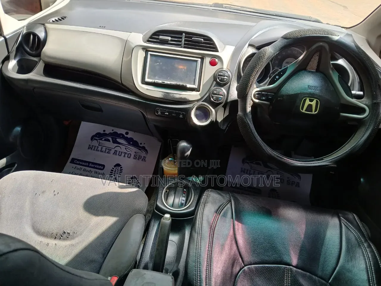 Honda Fit Automatic 2010 Silver