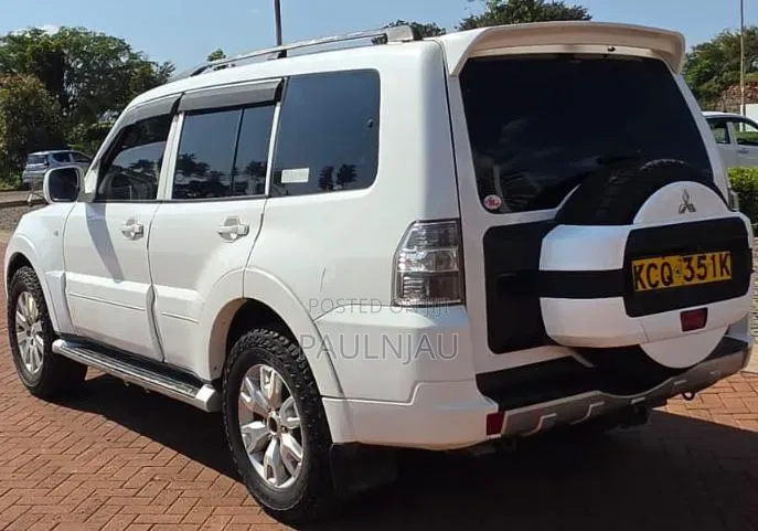 Mitsubishi Shogun 3.2 Di-Dc GLS 2010 White