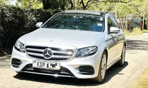 Mercedes-Benz E200 2017 Gray
