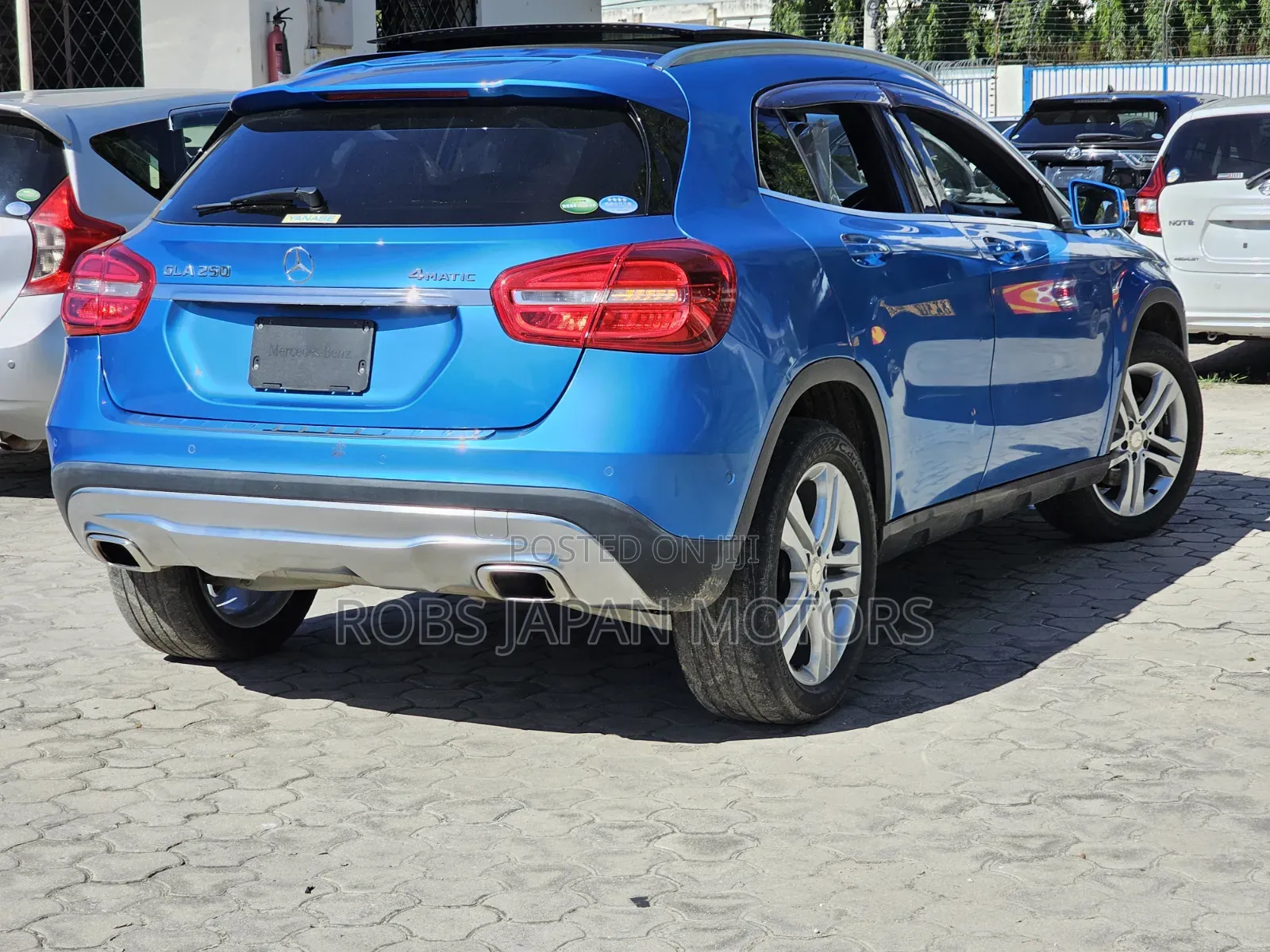 Mercedes-Benz GLA 250 2019 Blue