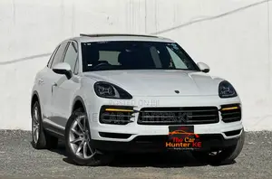 Porsche Cayenne Base AWD 2020 Pearl