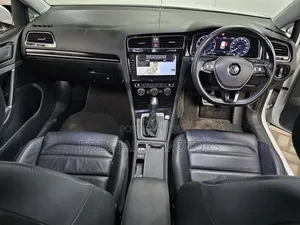 Volkswagen Golf 1.4T SE FWD 2019 Pearl