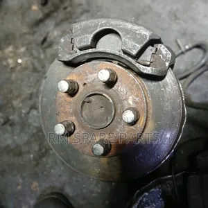 Front Hub Toyota Hilux 2wd