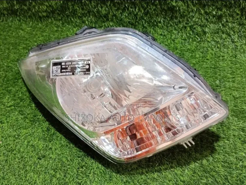 Headlight Assy Rh Suzuki Wagon R  2012