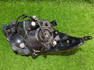 Headlight Assy Rh Suzuki Wagon R  2012