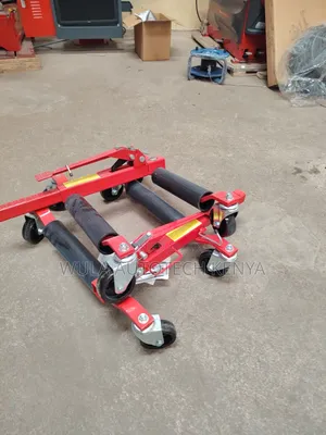 Vehicle Positioning and Movement Design Car Moving Tool Sunshine Italy