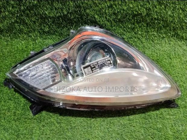 Headlight Assy Rh Suzuki Solio Xenon 2012